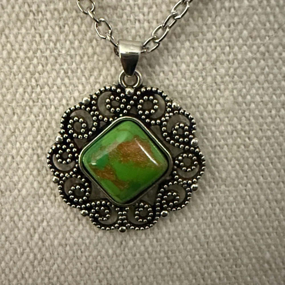 New on Card Silver Tone Necklace with Pendant.